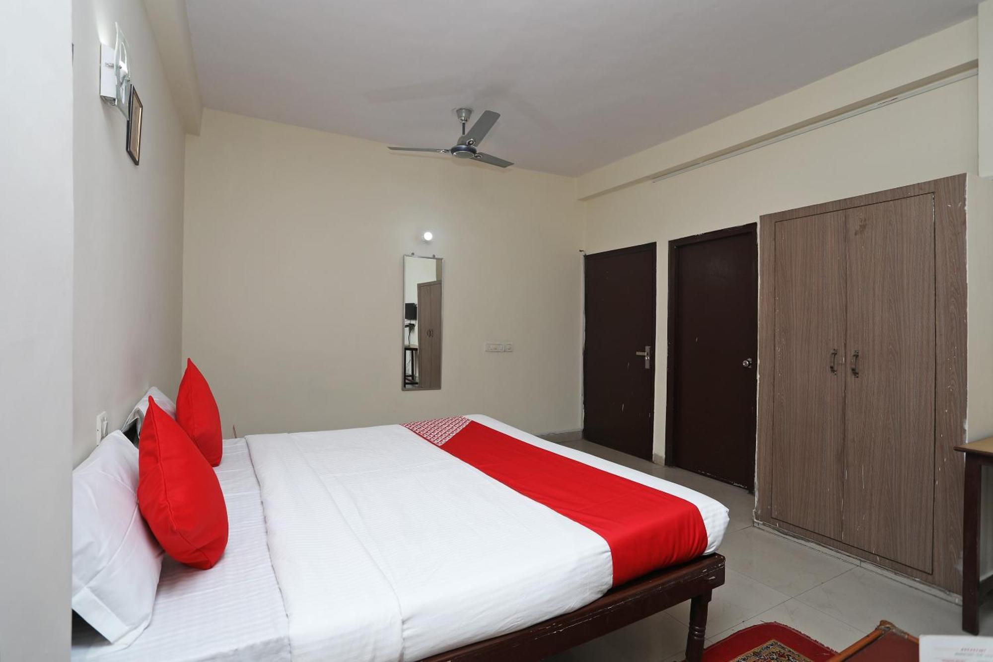 Hotel O Celebration Bnb Home Delhi (National Capital Territory of India) Exterior foto