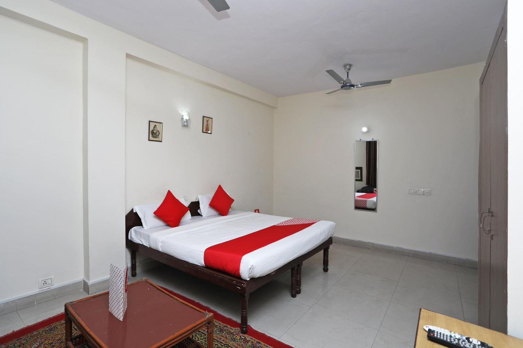 Hotel O Celebration Bnb Home Delhi (National Capital Territory of India) Exterior foto